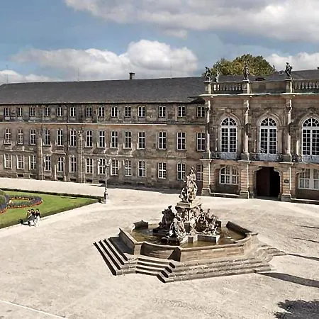 Wagner Ideal Fuer Festspielgaeste Bayreuth